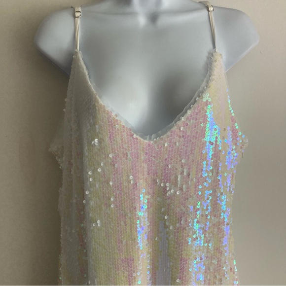 Lulu’s Mirrorball White Iridescent Sequin Mini Dress, Sz XL - Picture 6 of 16